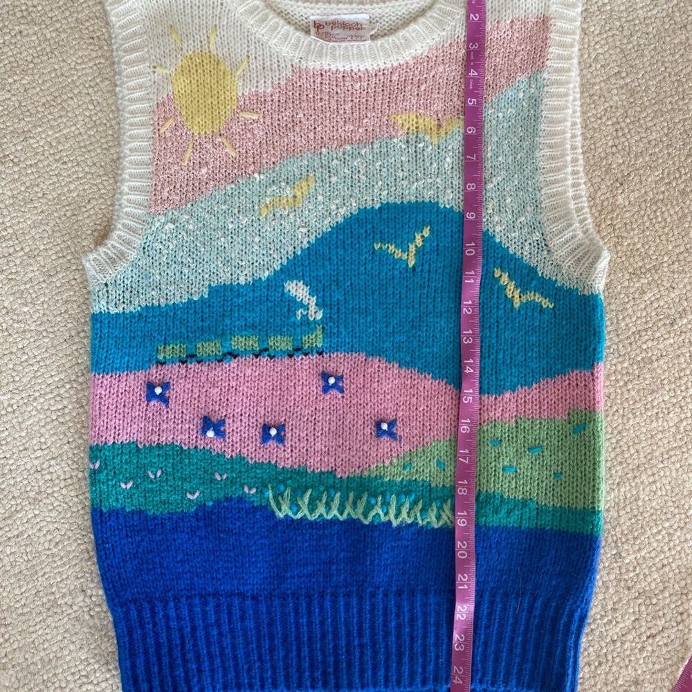 Vintage cottage core sunny day sweater vest - Picture 6 of 6